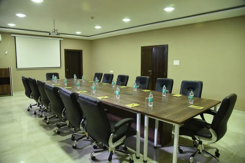 Aloha City Stay, Raipur,Ramsagar Para Main Rd, Bhawani Patna, Ramsagar Para, Jawahar Nagar, Raipur, Chhattisgarh 492002,3 star