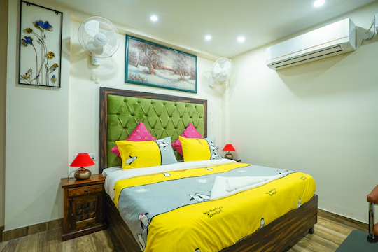 lime tree hotel nearby 32nd avenue