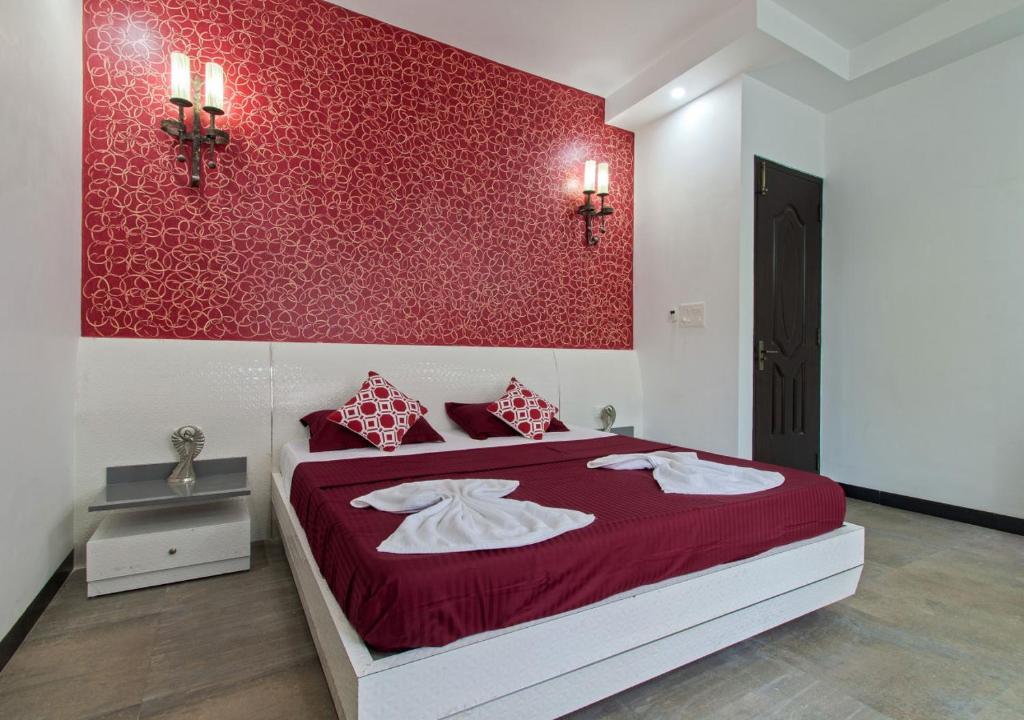 villa calangute phase 10 7bhk