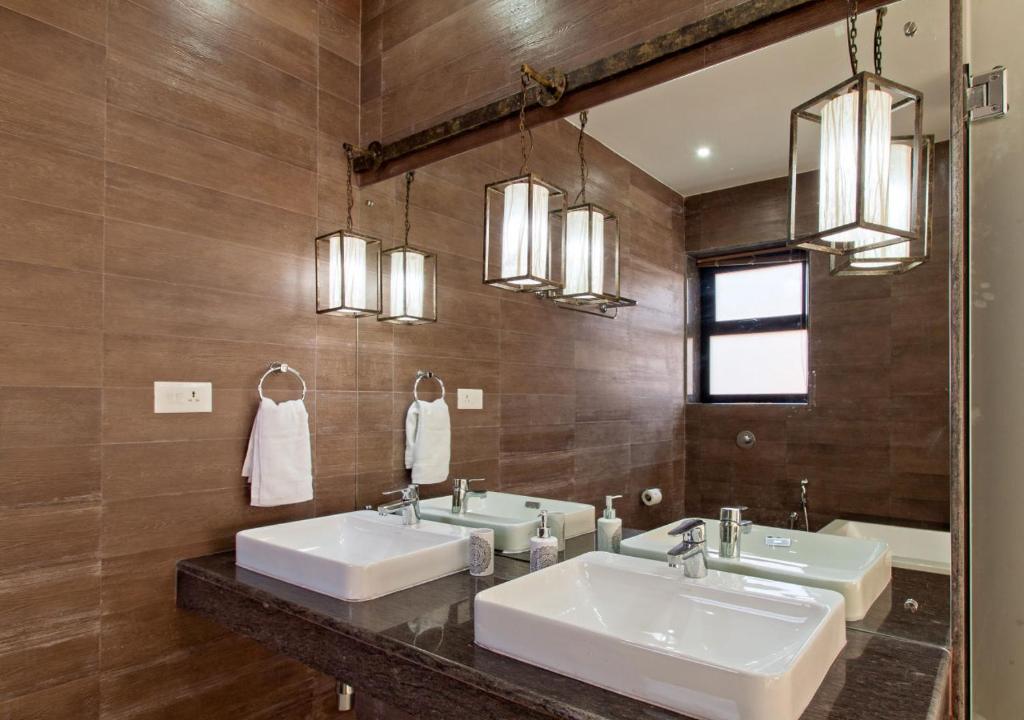 villa calangute phase 10 7bhk