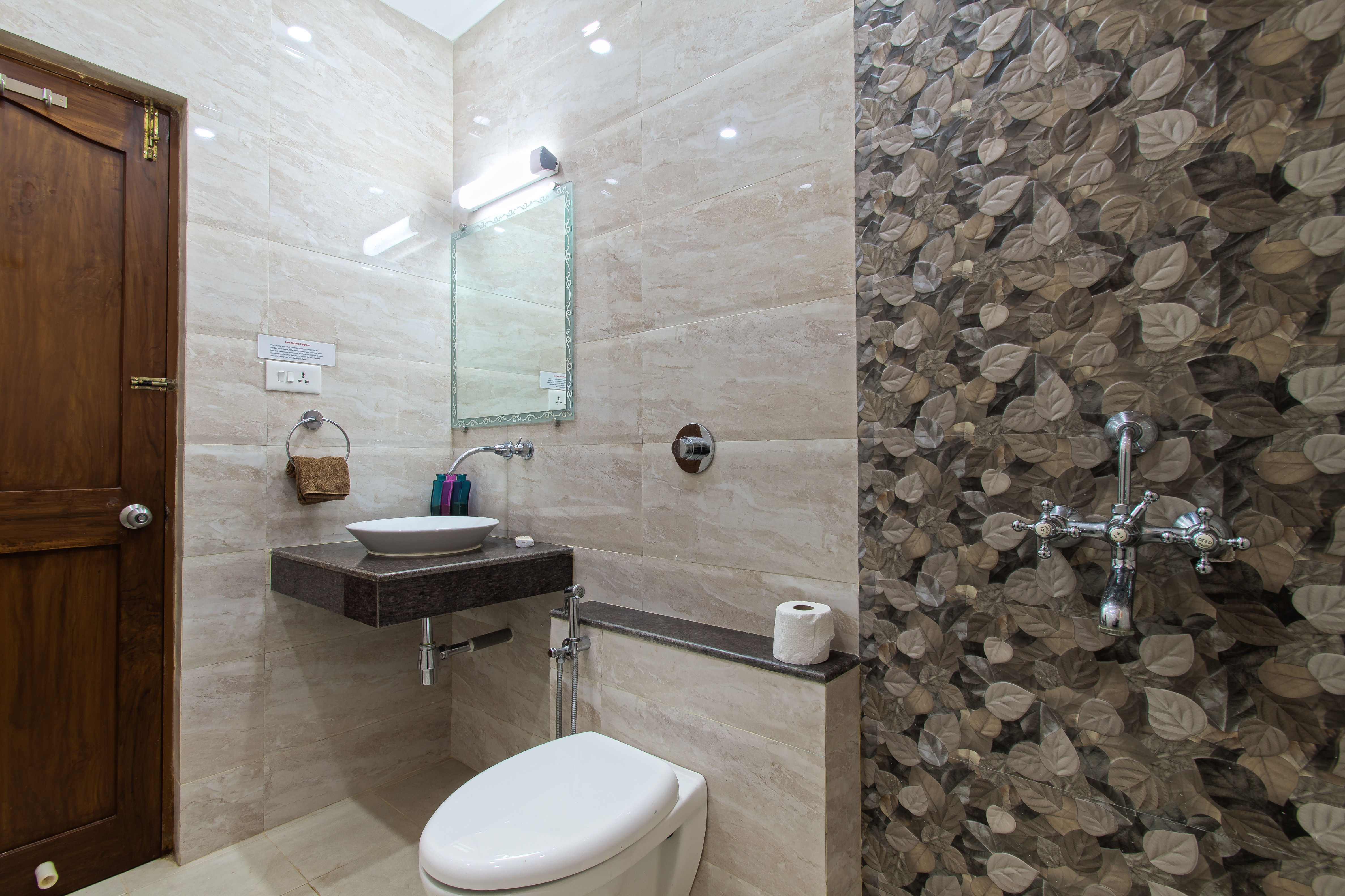 Villa Calangute Phase 1 And 2 -10Bhk,Benaulim,4 star
