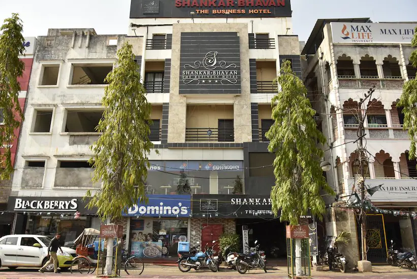 Shankar Bhavan  By Vinayak Hotels,Brahmapur>>Berhampur,3 star