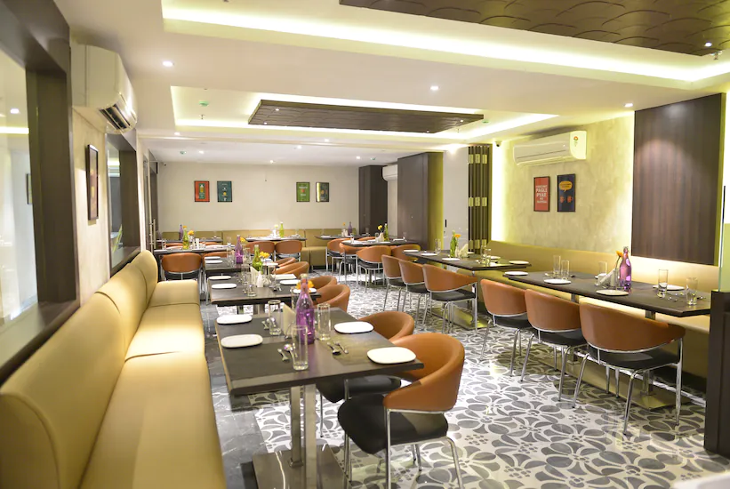 The Onyx Hotel,Tata Kandra Road Adityapur Chowk Beside V-Mart Seraikela Jamshedpur 831013 Jharkhand,3 star