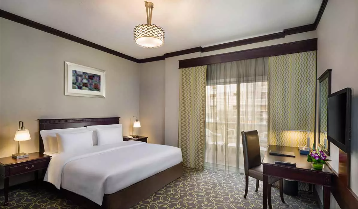 savoy crest hotel apartments