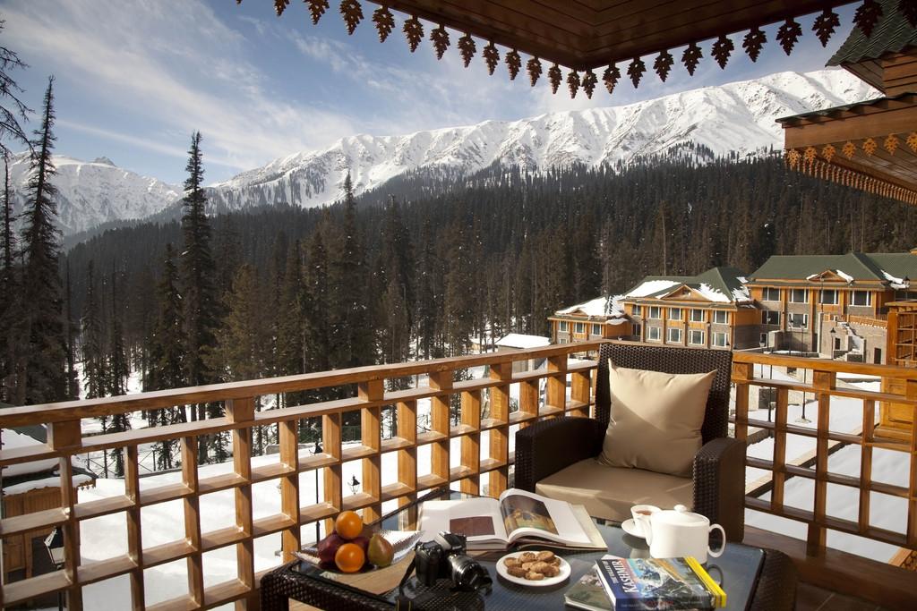 Himalaya Mount View Resort,Road Tea Garden, Baijnath, Bageshwar Kausani, Uttarakhand 263639,3 star