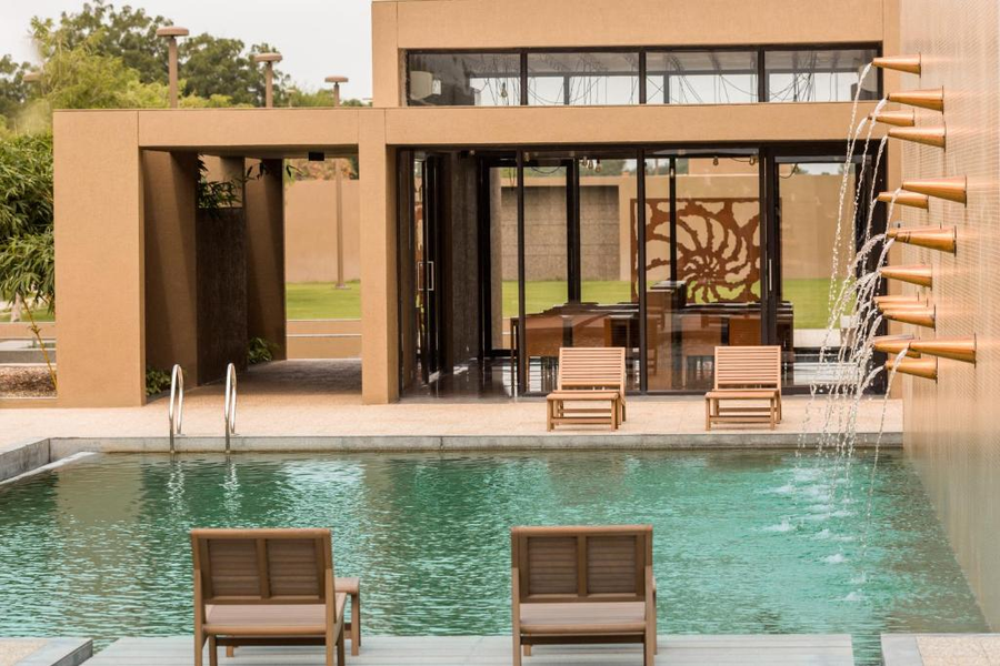 Life At Repose: Lake Villas Resort & Club,Kadi>>Ahmedabad,4 star