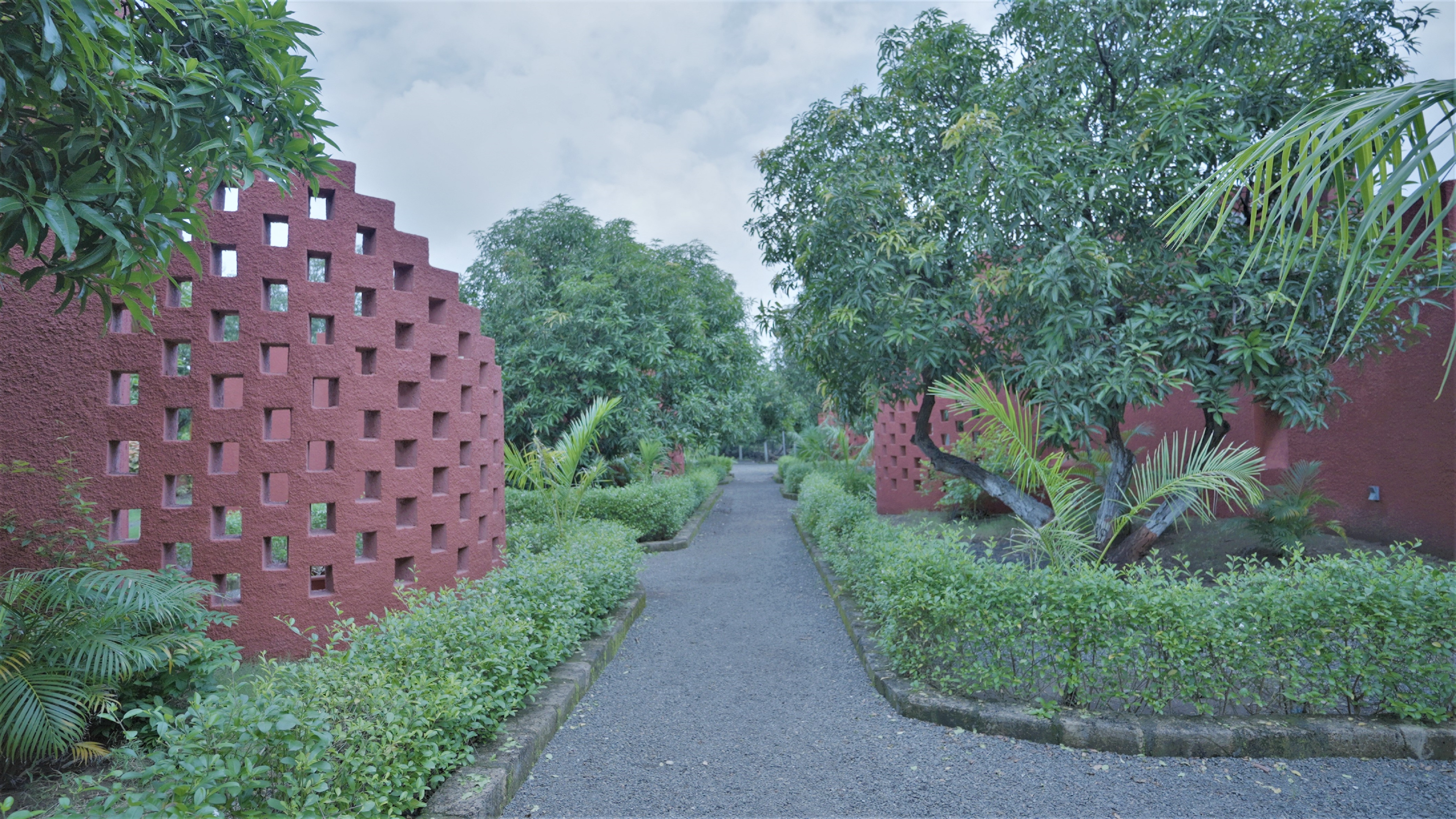 Amraness Luxury Resort Sasan Gir,Amraness Resort, Nr Hirneshwar Temple, Opp Dipda Dhar, Chitrod, Sasan Gir, Gujarat 362150,3 star