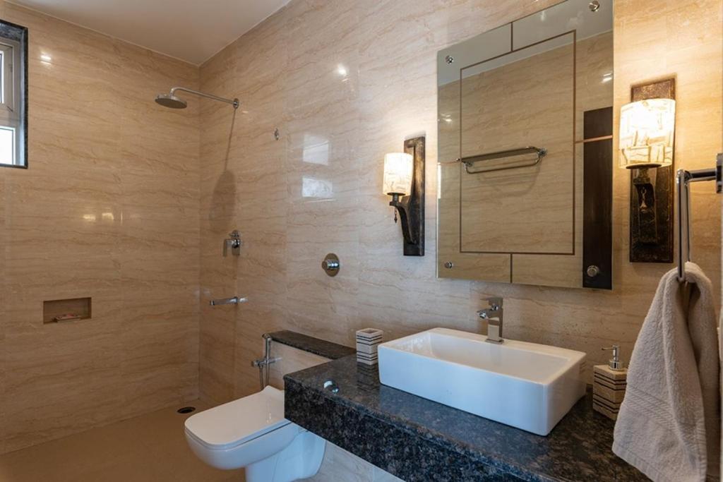 villa calangute phase 17 10bhk