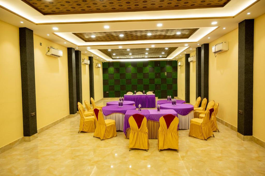 Vinayak Bhavan By Vinayak Hotels,India>>Brahmapur,3 star