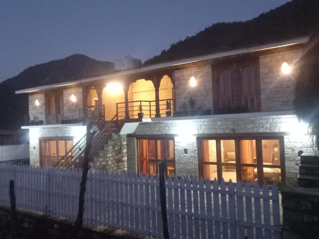 basa homestay