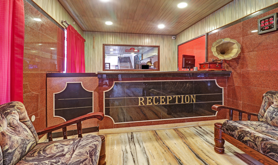 itsy hotels hill town 500 mtrs from madikeri fort