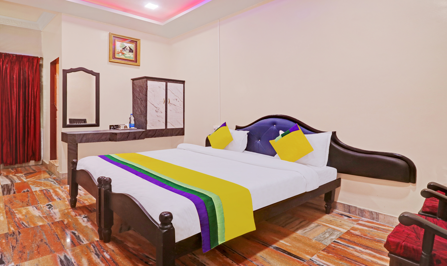 itsy hotels hill town 500 mtrs from madikeri fort