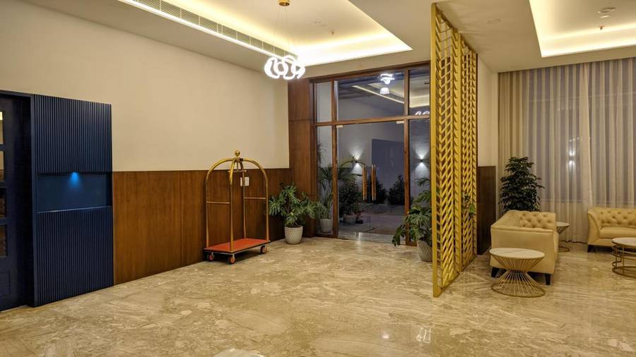 Mayur Belgaum Presidency Hotel And Spa - 10 Kms From Belgaum Airport,Nehru Nagar,4 star