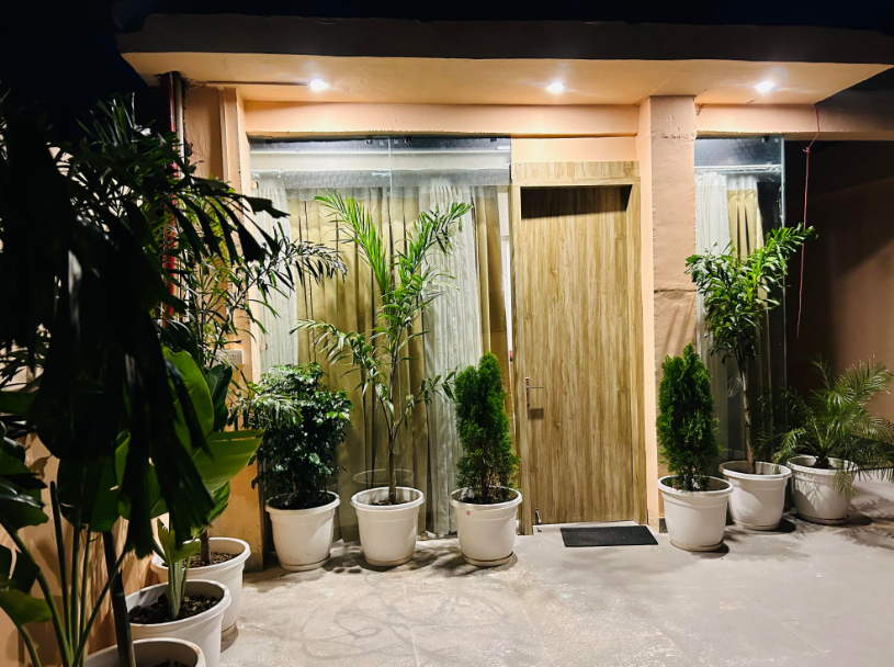 hotel heritage divine varanasi