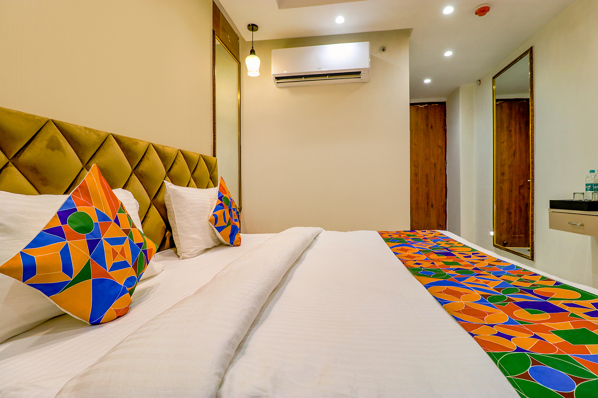 fabhotel f9 pitampura