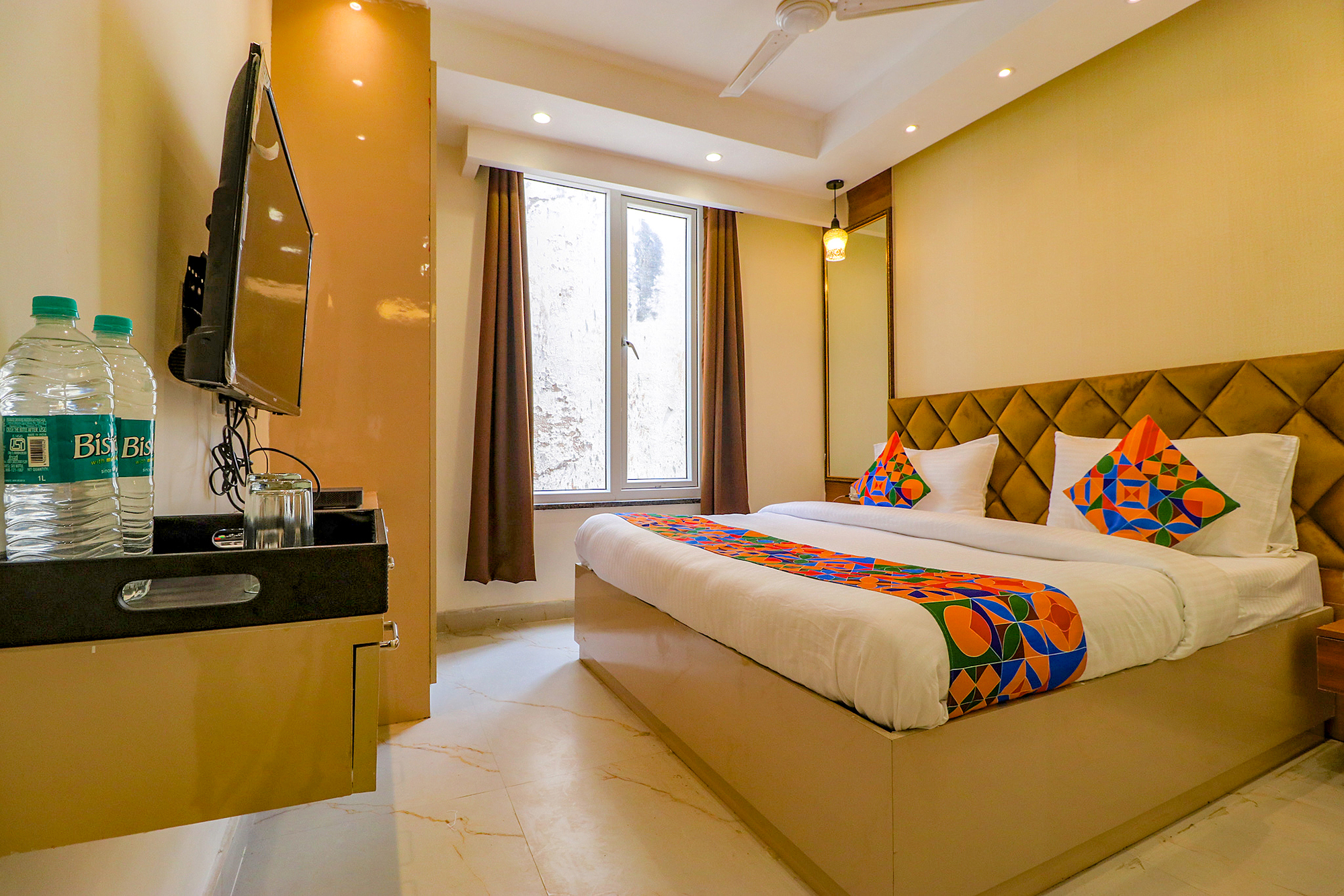 fabhotel f9 pitampura