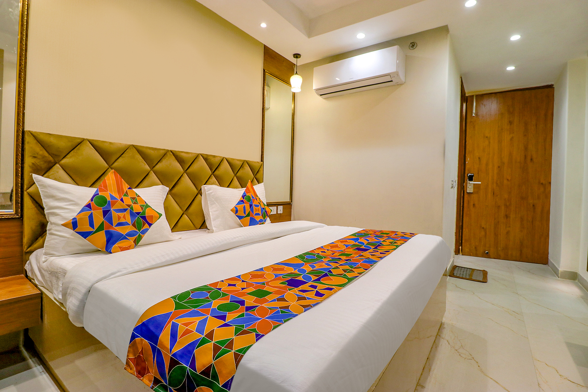 fabhotel f9 pitampura