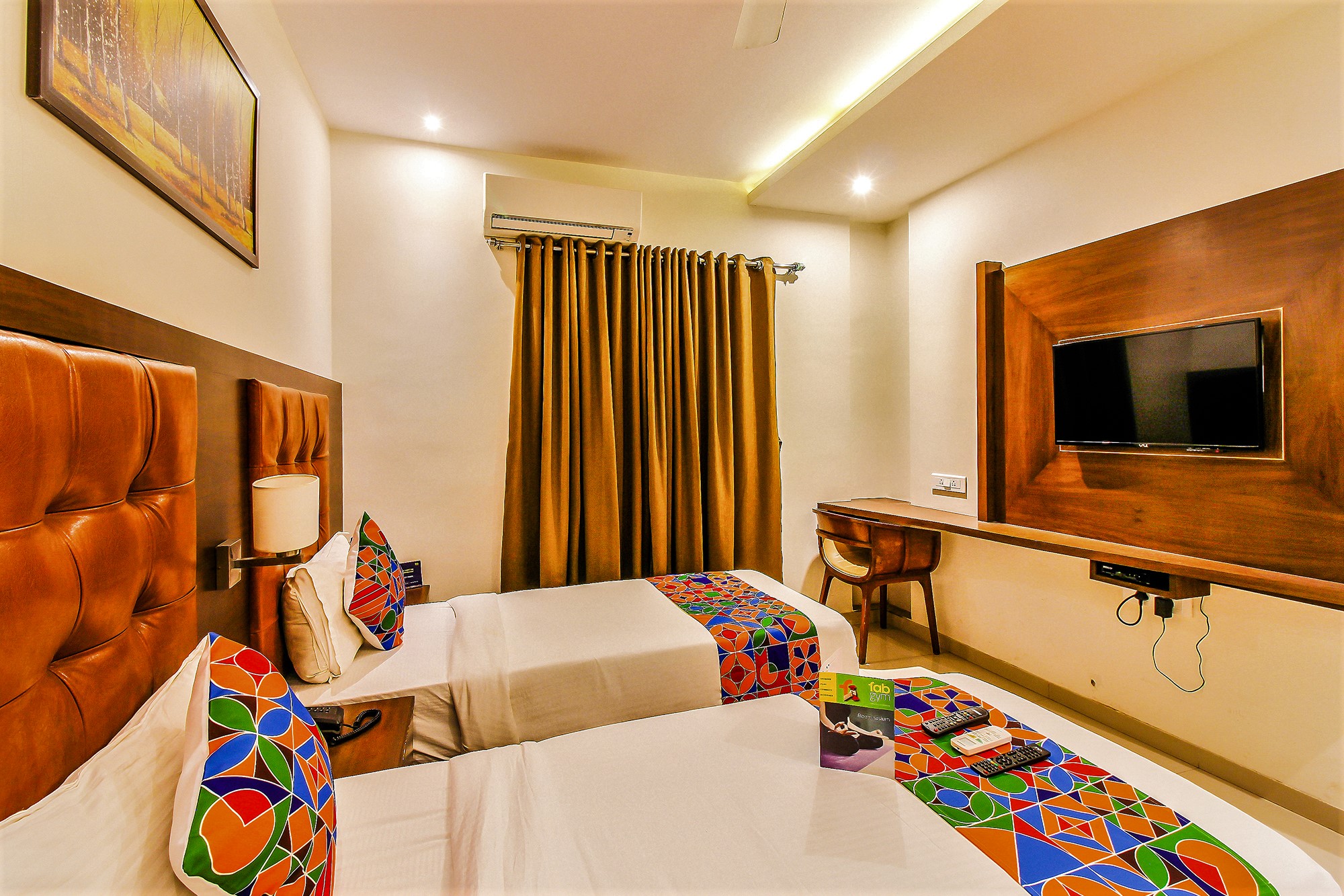 Fabhotel Empire Suite,Mumbai|Mumbai Suburban,3 star