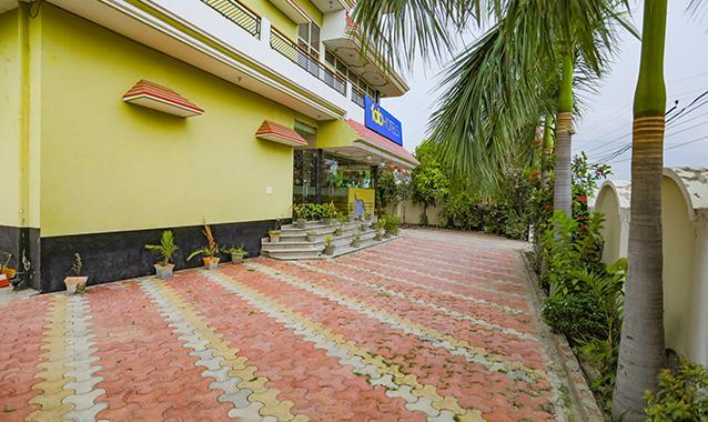 fabhotel kriti green