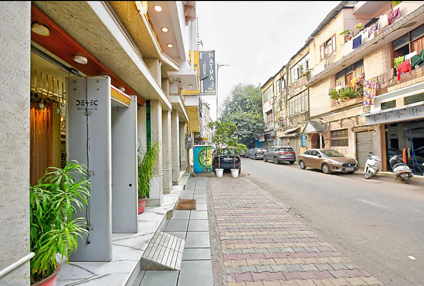 Hotel Lord Krishna Palace,Paharganj,3 star