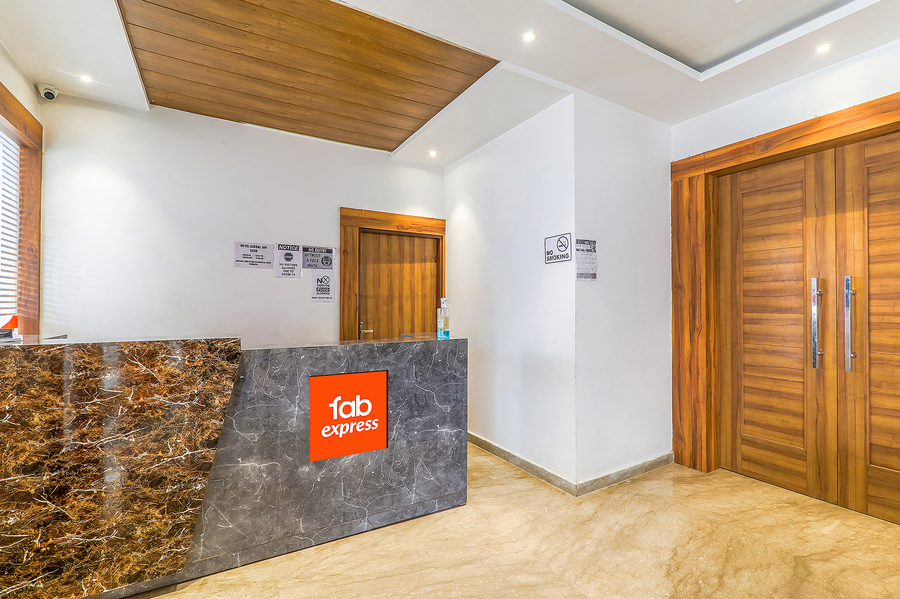 Fabexpress Global Inn New,CHINHAT,3 star