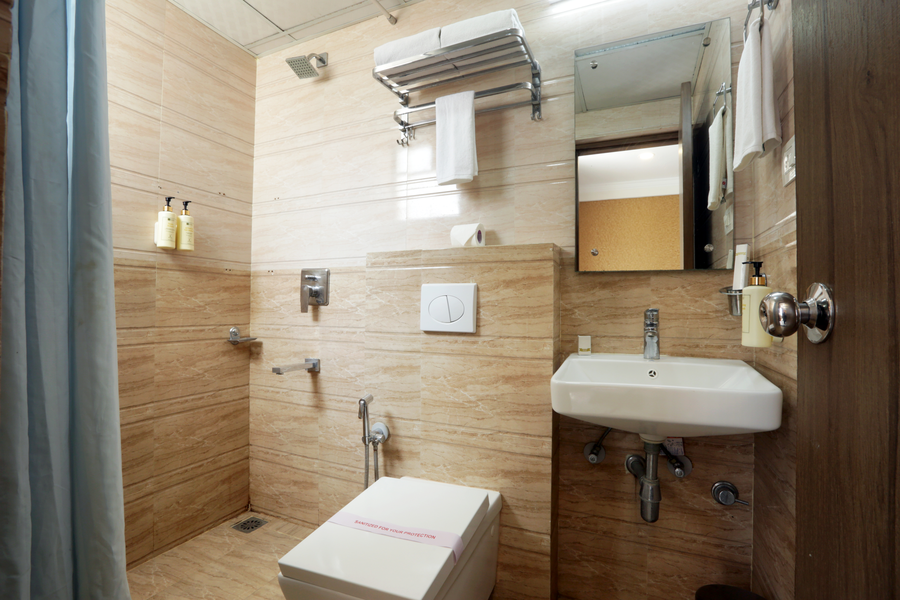 ecko sterling inn kempegowda international airport road