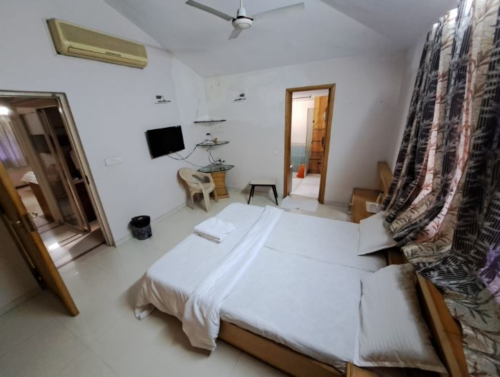 elis hospitality service parth bungalow
