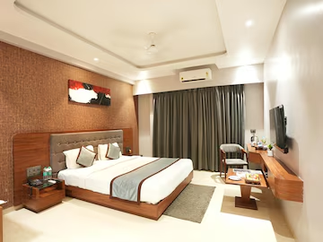 alaukik hotel shirdi