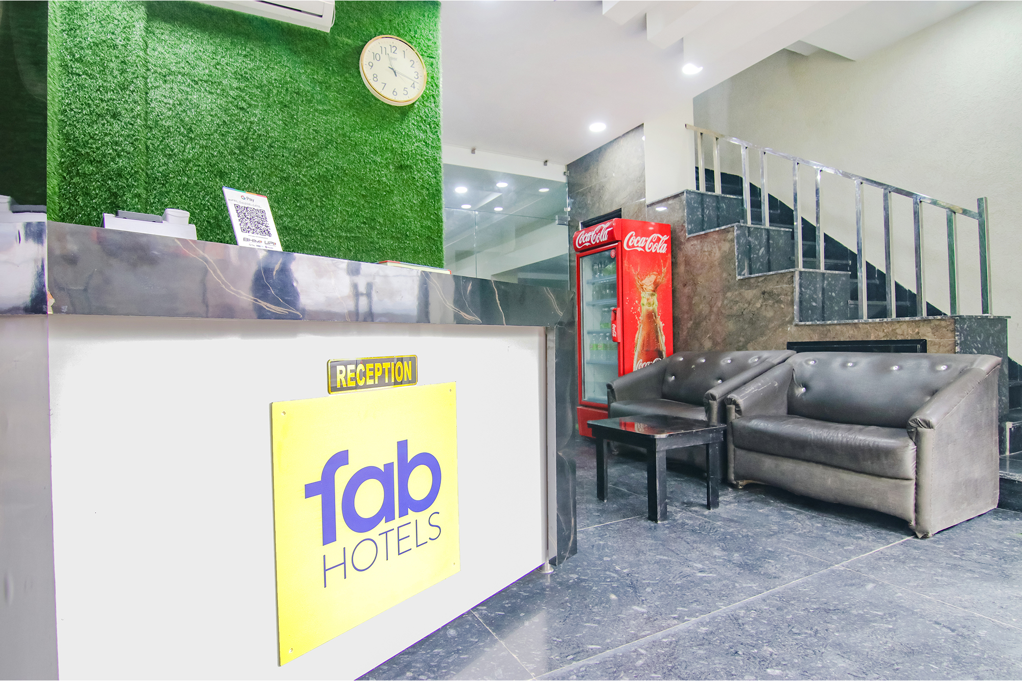 Fabhotel Golden Gate,174, New Partap Nagar, Pratap Nagar, Amritsar, Amritsar Cantt., Punjab 143001,3 star