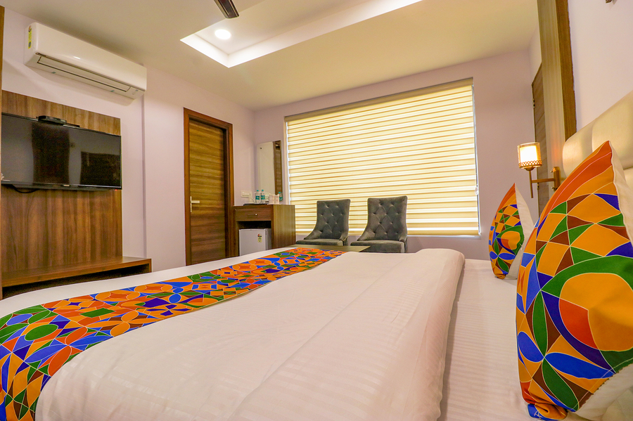 Fabhotel Prime K9 Regency,MODEL TOWN,3 star