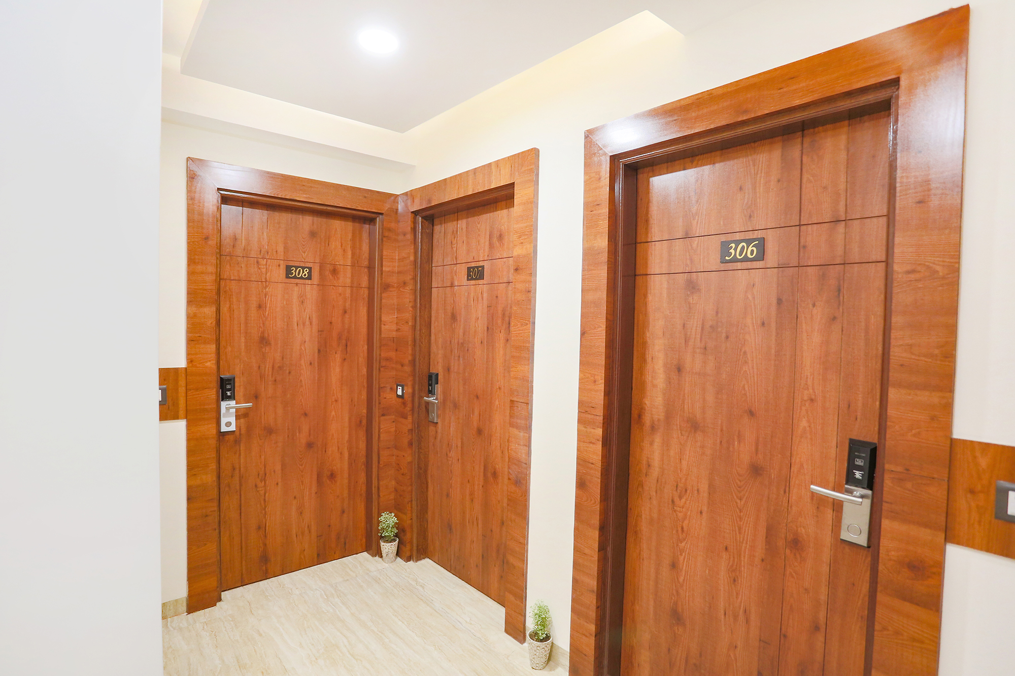Fabhotel Golf Inn,Gurugram|New Delhi,3 star