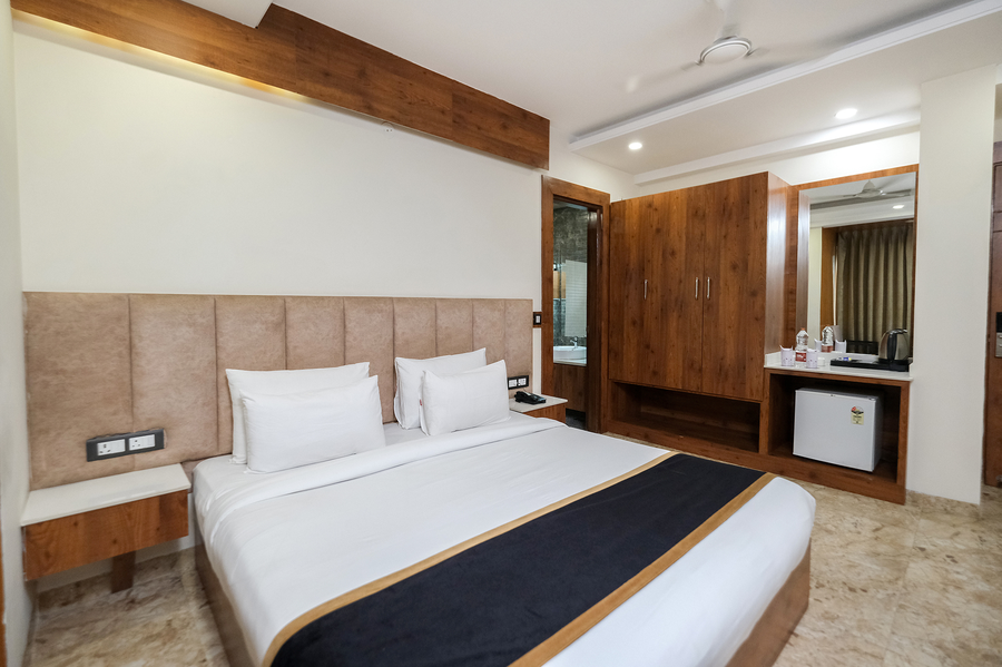 fabhotel golf inn