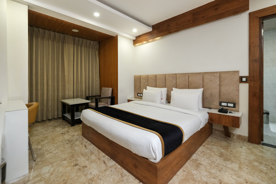 fabhotel golf inn