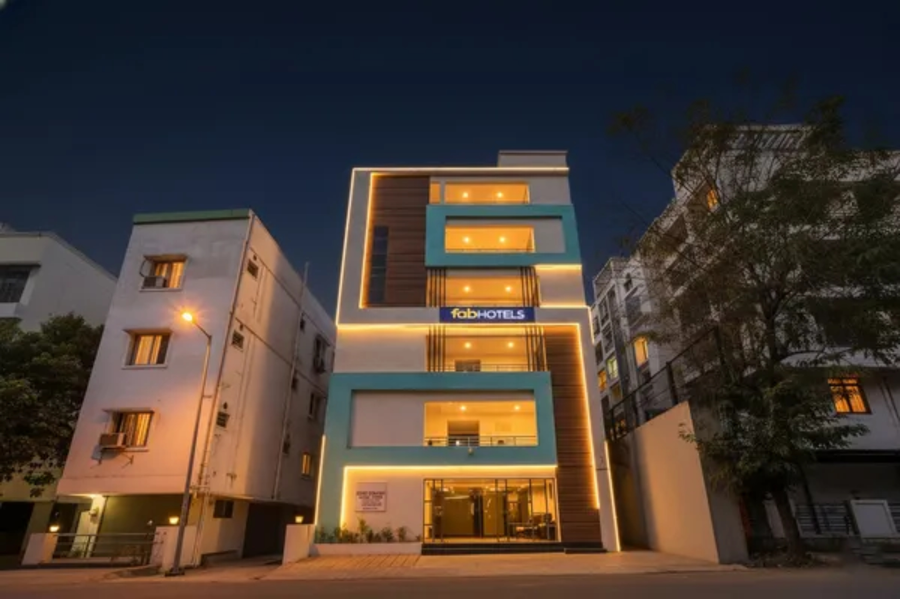 fabhotel serenity nr aig hospital gachibowli