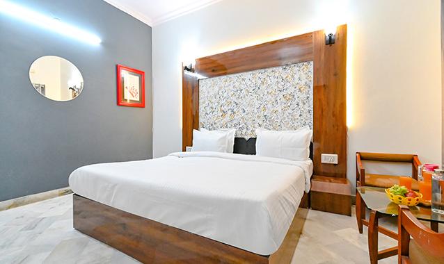 fabhotel classic holiday
