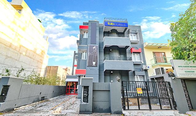 fabhotel classic holiday