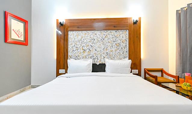 fabhotel classic holiday
