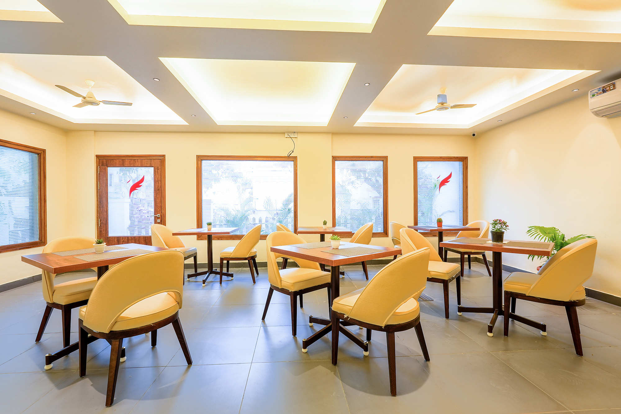 fabhotel phoenix brookfield