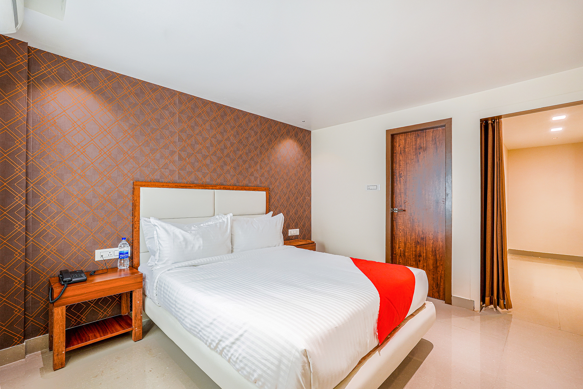fabhotel phoenix brookfield