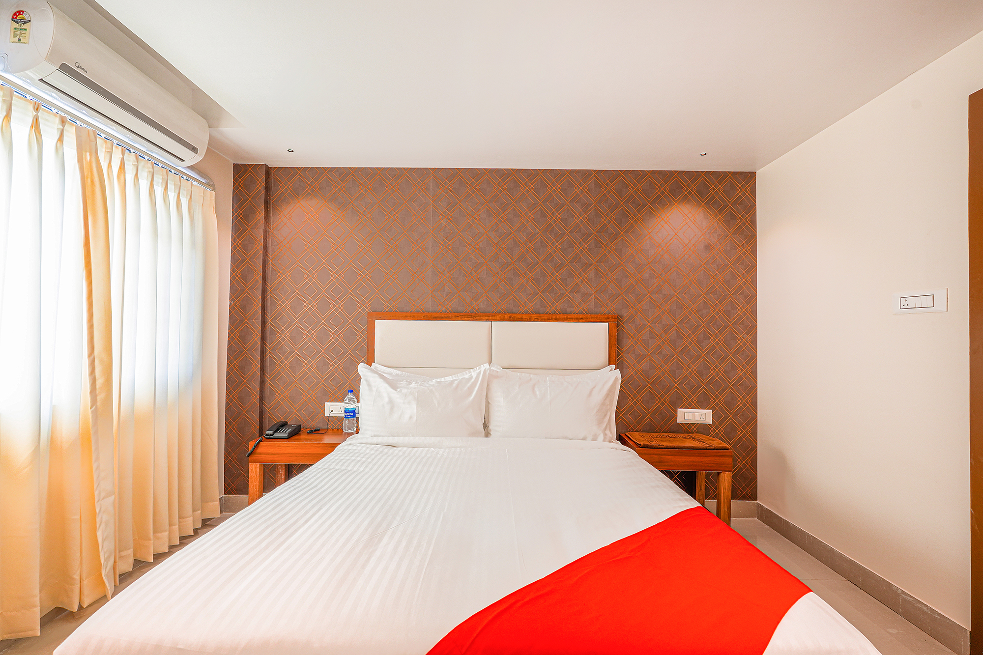 fabhotel phoenix brookfield