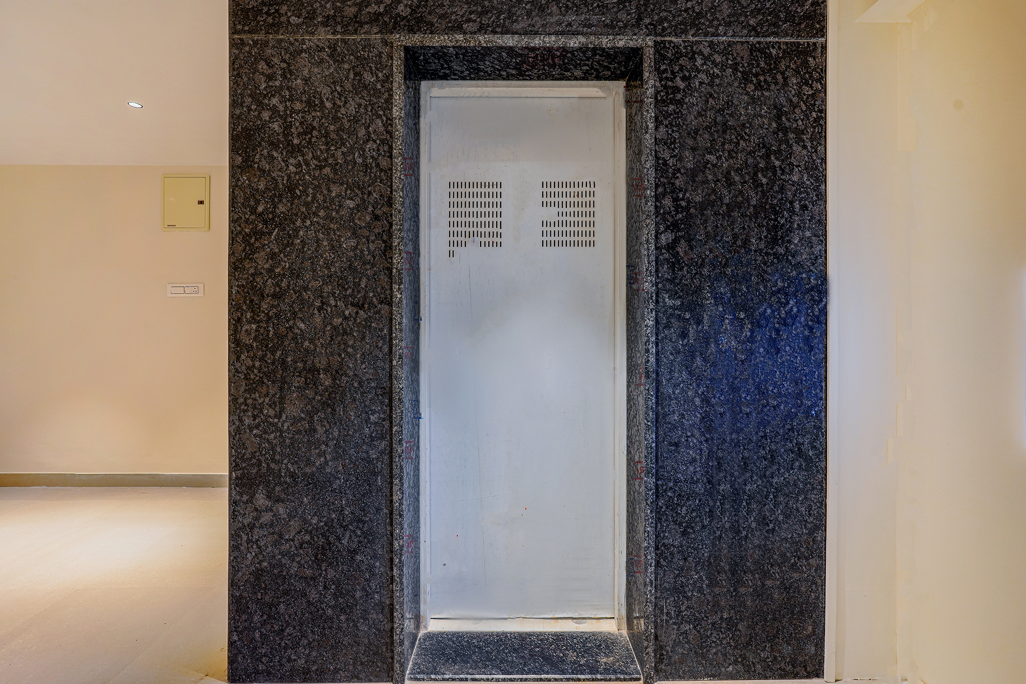 fabhotel phoenix brookfield
