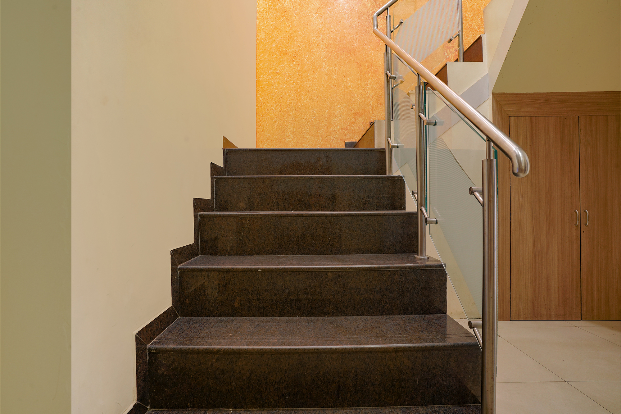 fabexpress prakash inn