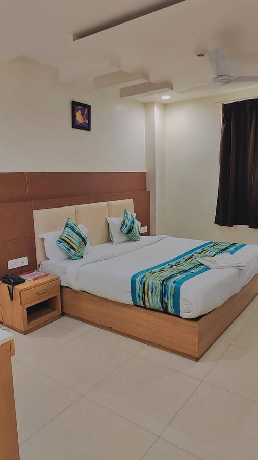 Hotel Ananda Inn,5 Kamta Near Surendra Nagar Gate Faizabad, Road, Lucknow, Uttar Pradesh 226028,3 star