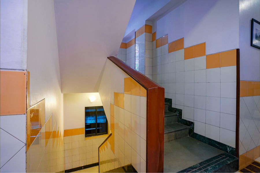 hotel manas residency