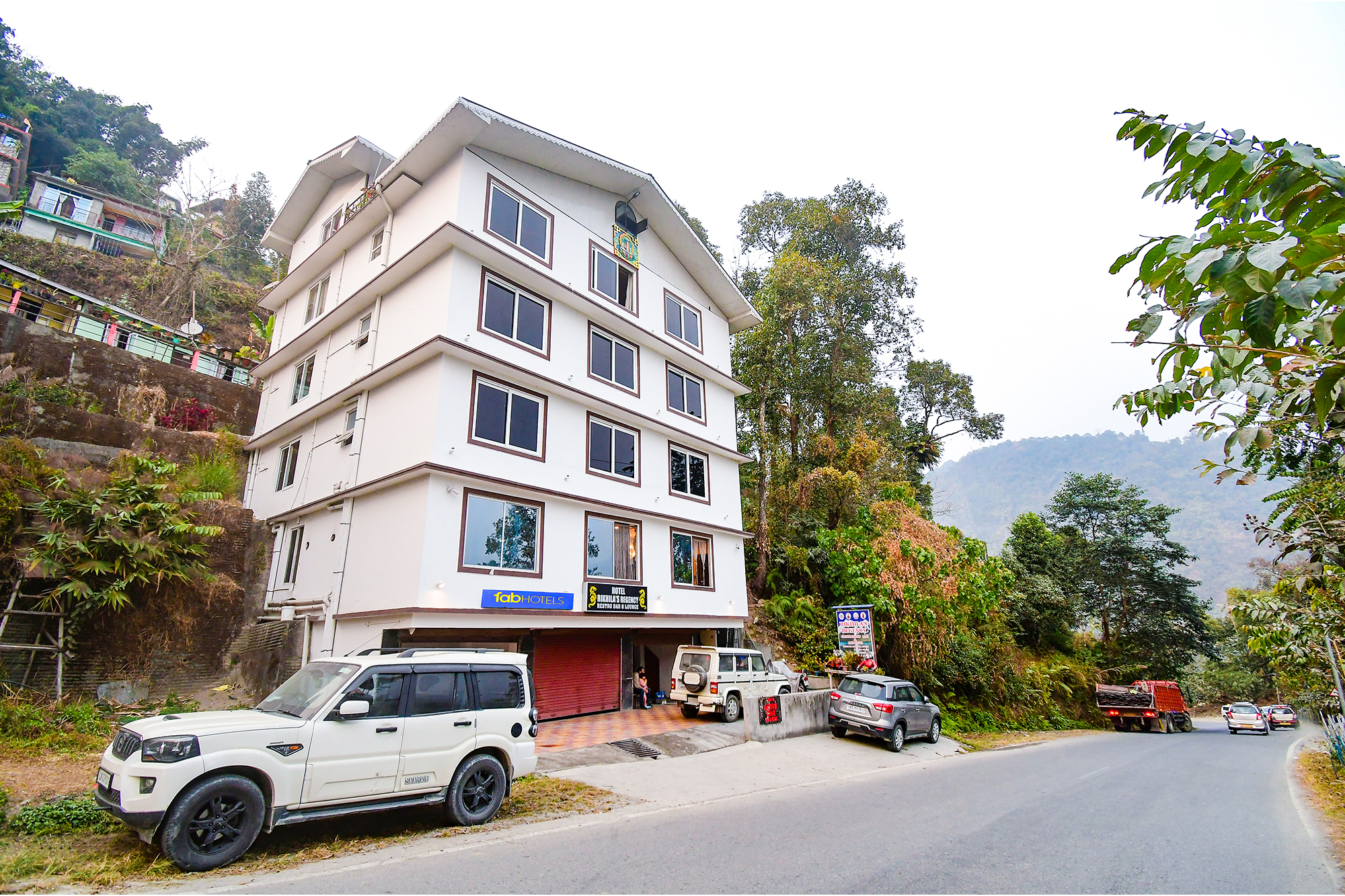 Fabhotel Rikhila's Regency,RANIPOOL,3 star
