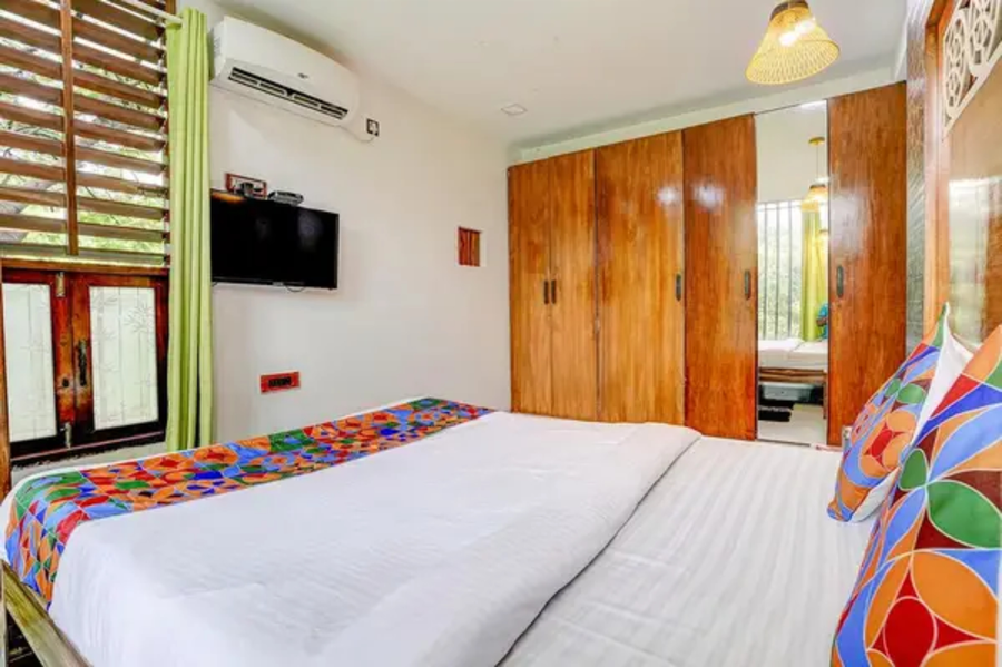 fabhotel vardhan house