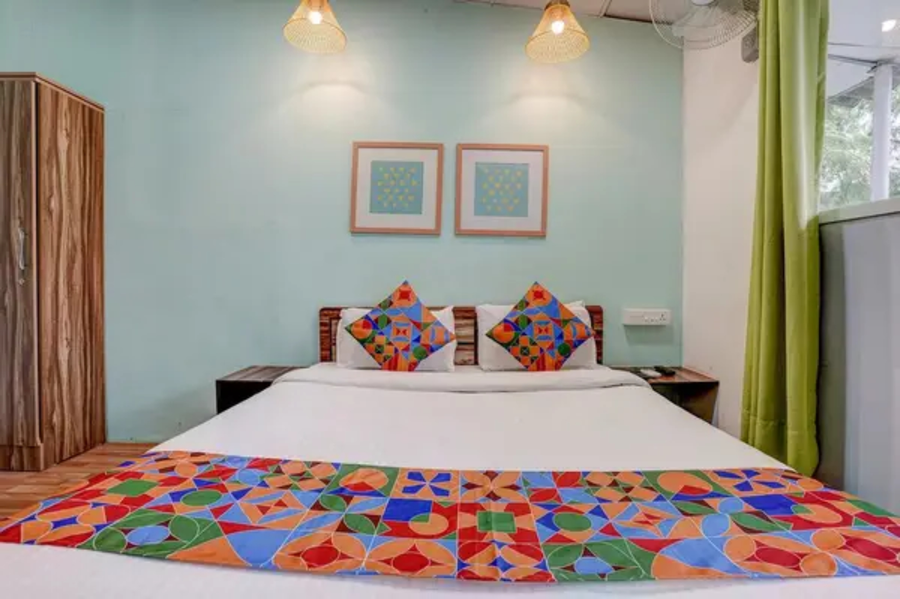 fabhotel vardhan house