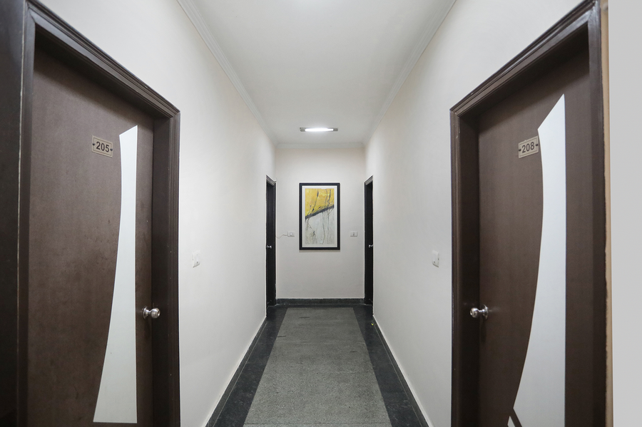 fabhotel f9 sector 51