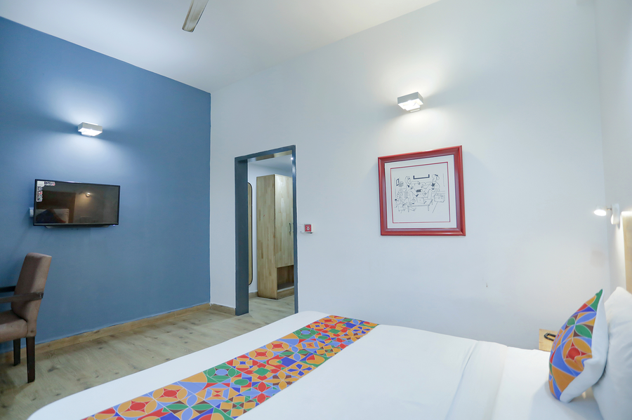 fabhotel f9 sector 51