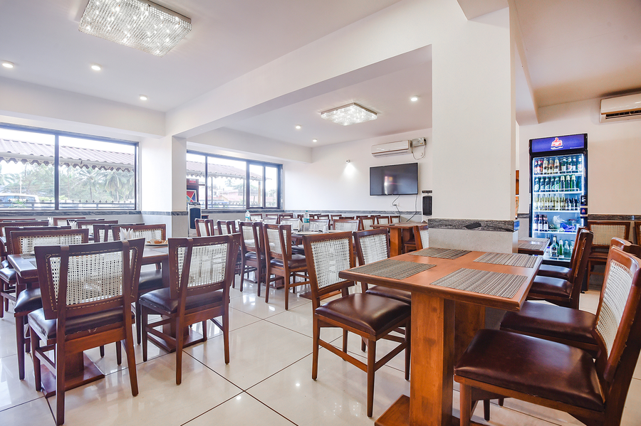 fabhotel prime infantaria comfort with pool calangute beach 500m from calangute beach